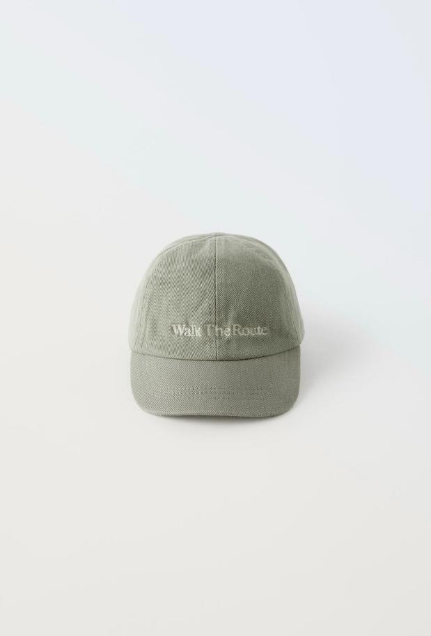 Chapeau casquette ZARA en Serge brodée 6-9 ans 54cm