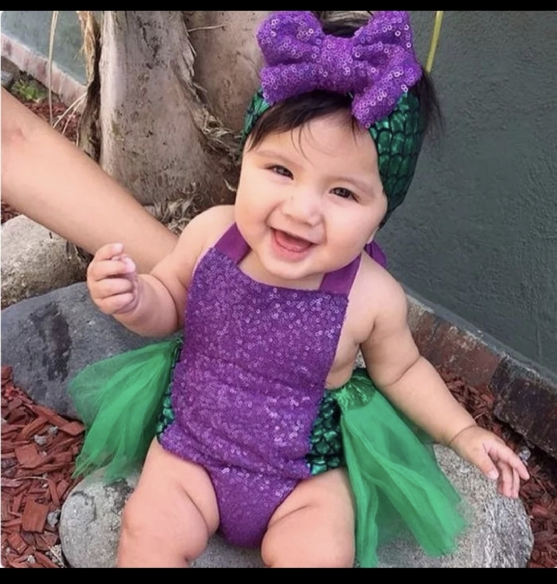 9 / 12 mois sublime maillot+ bandeau pour une princesse