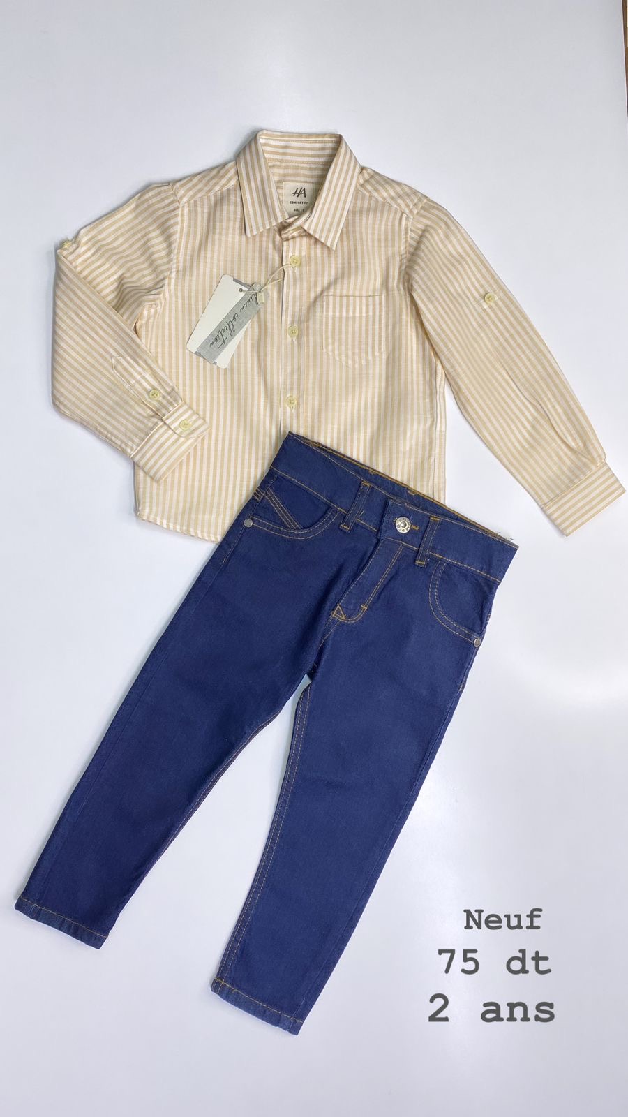 Tenue Aid 24 mois Chemise neuf avec étiquette avec pantalon en jean