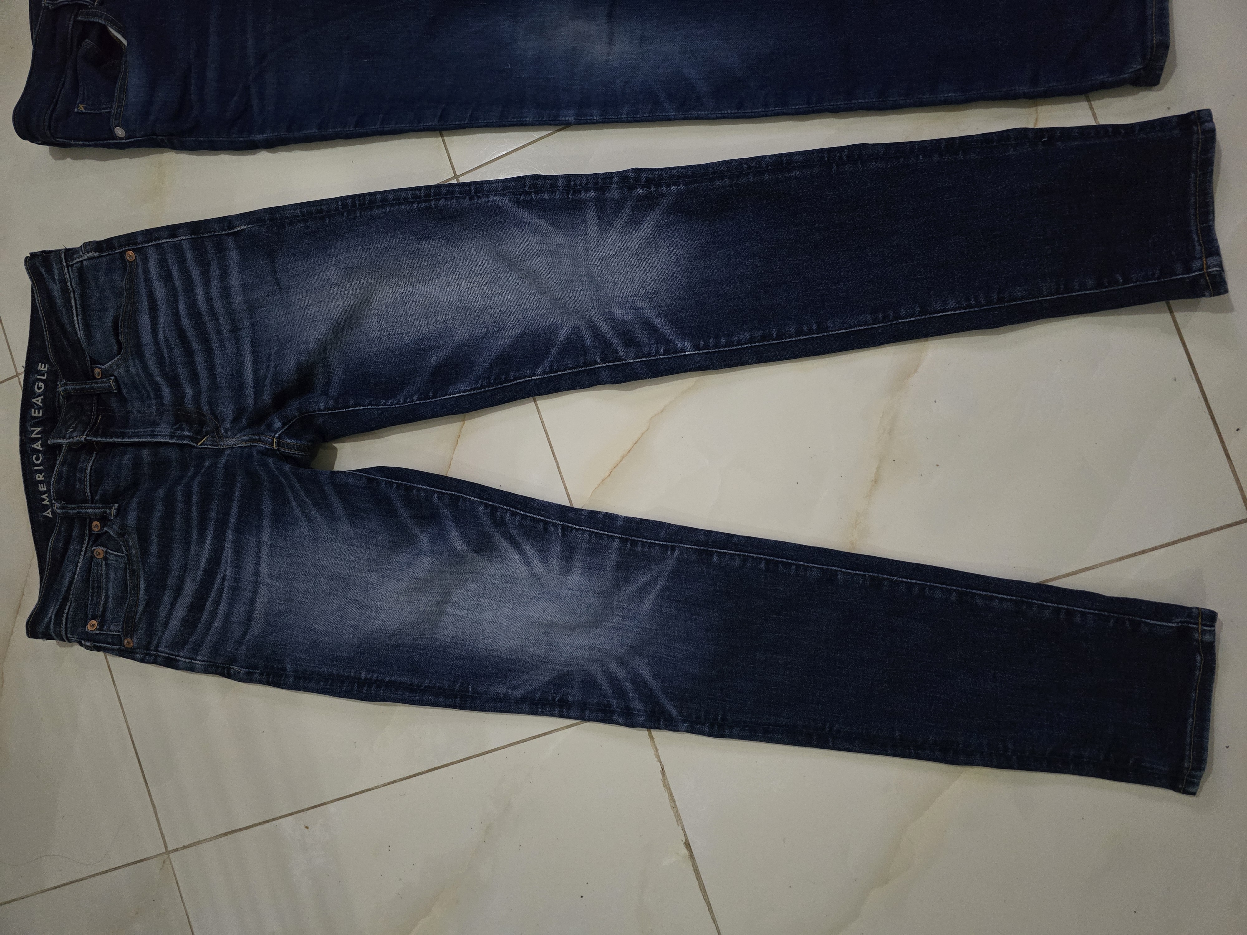 Pantalon hm et A Eagle