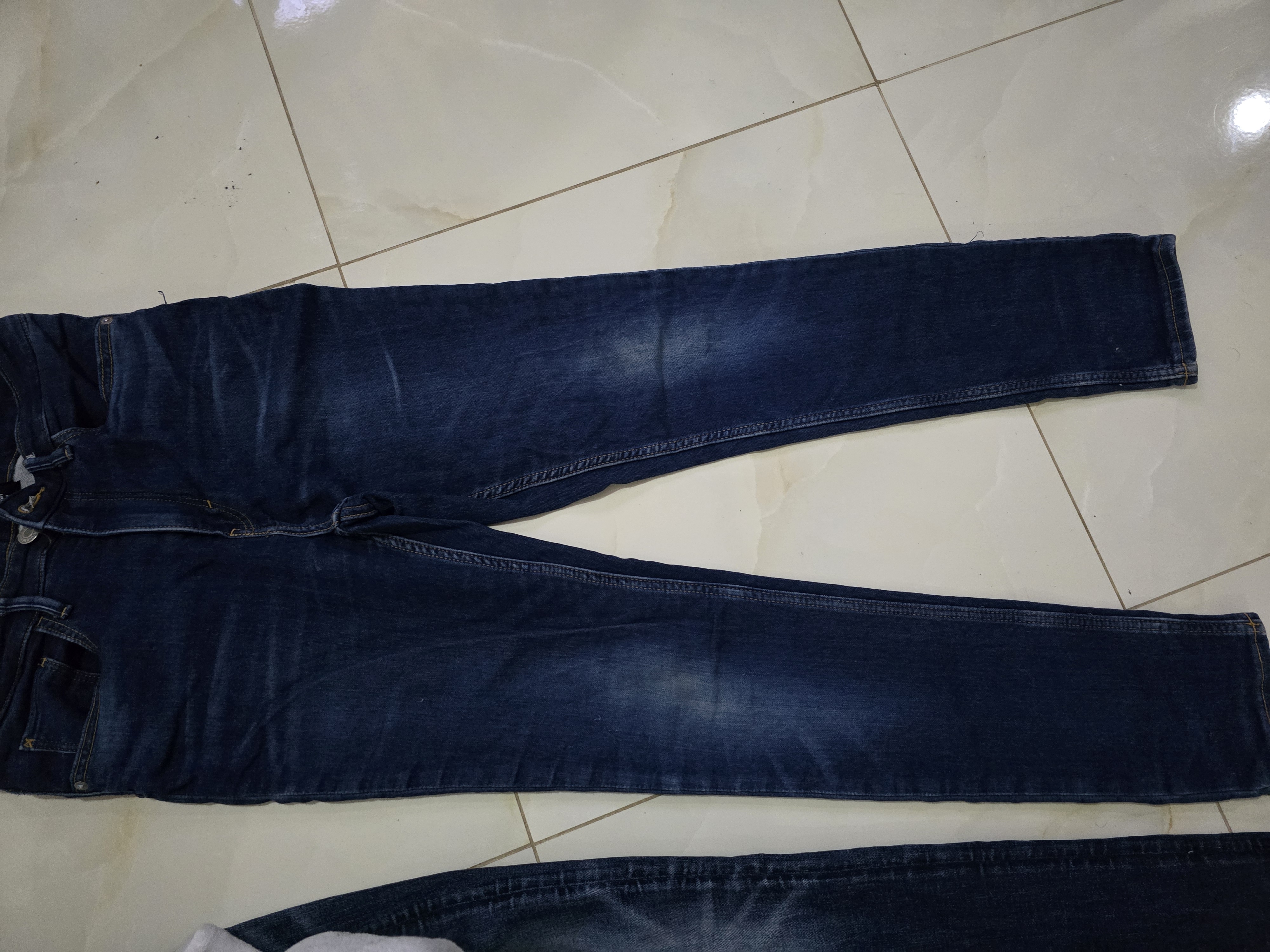 Pantalon hm et A Eagle