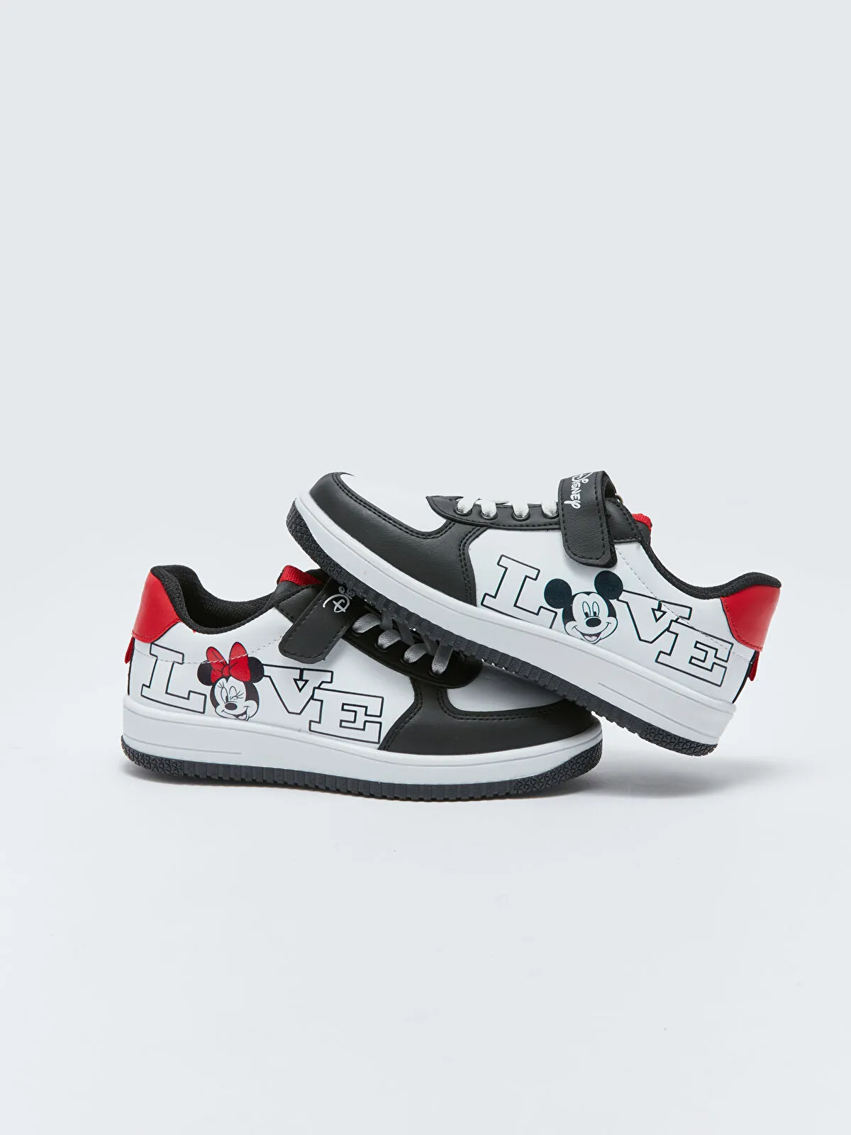 Baskets Lc Waikiki Mickey et ses amis Disney pointure 38