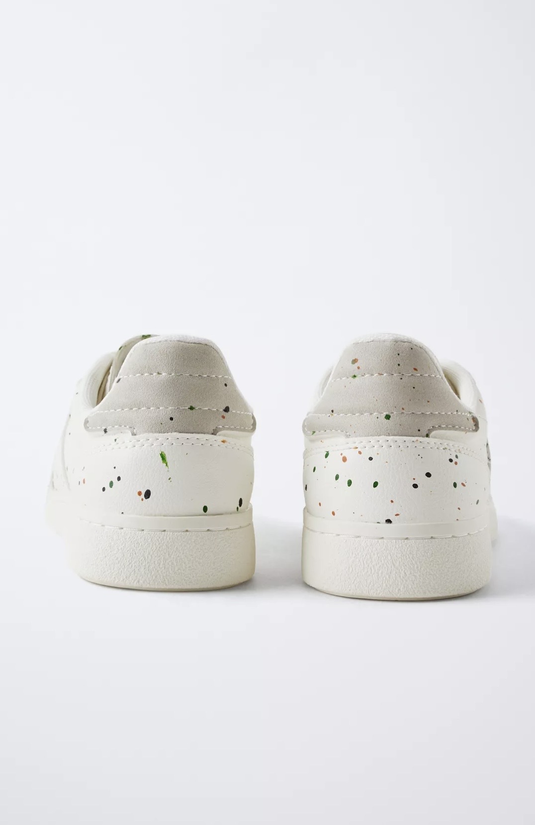 Baskets ZARA rétro effet peintures pointure 32