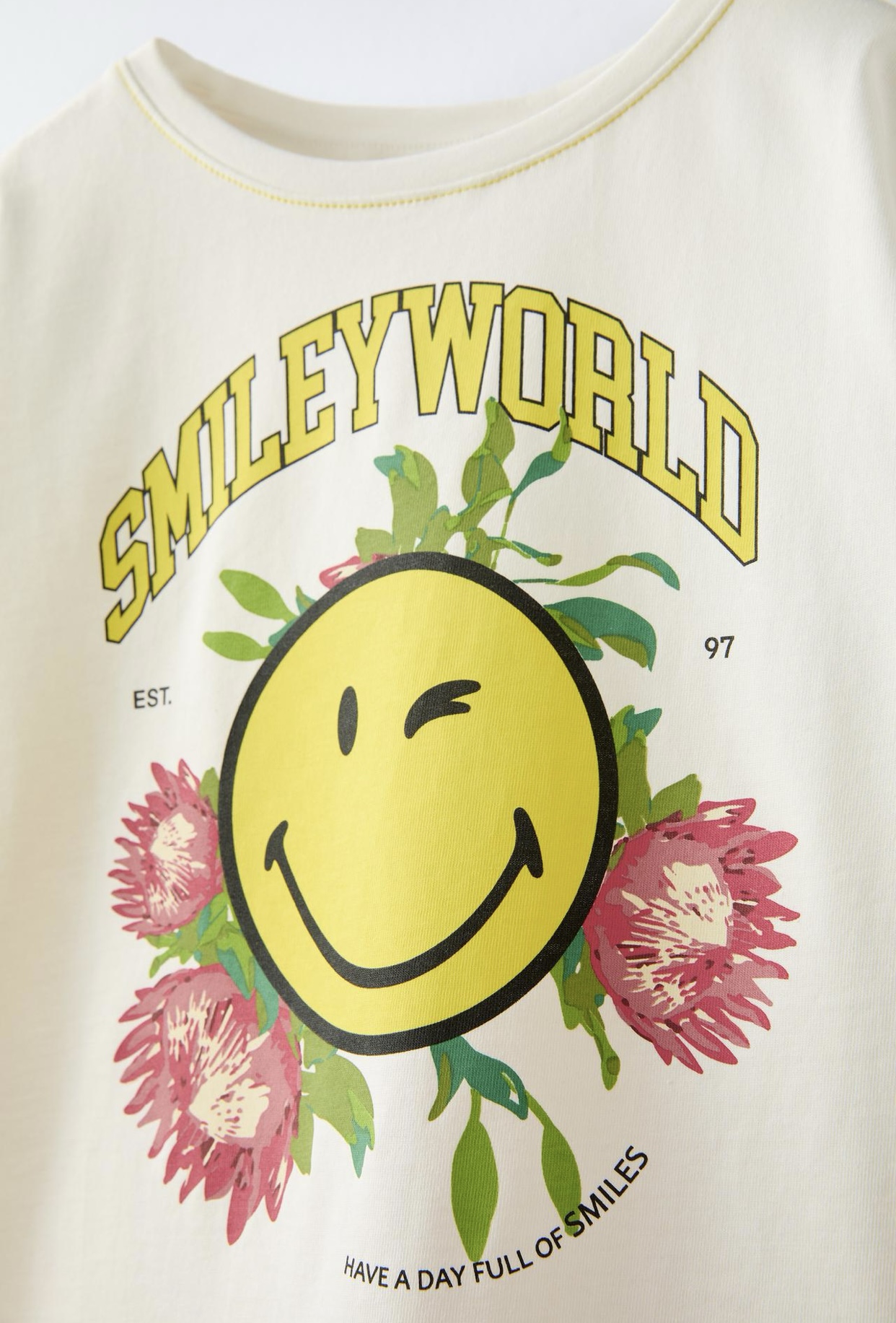 Tenue ZARA Smiley world 9-10 ans 140cm