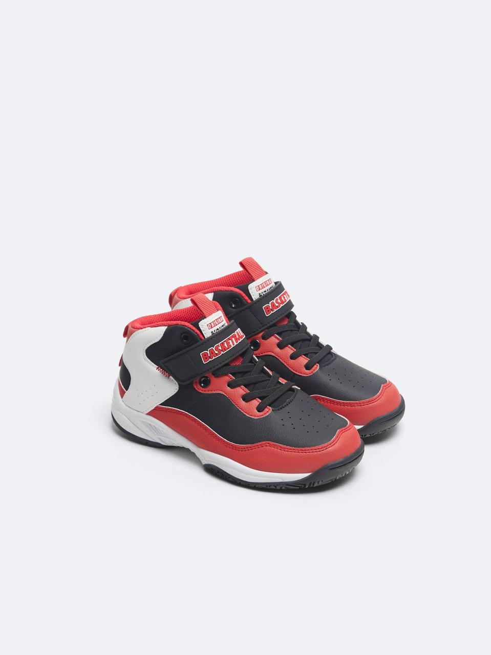 Baskets montantes Lefties basketball pointure 28