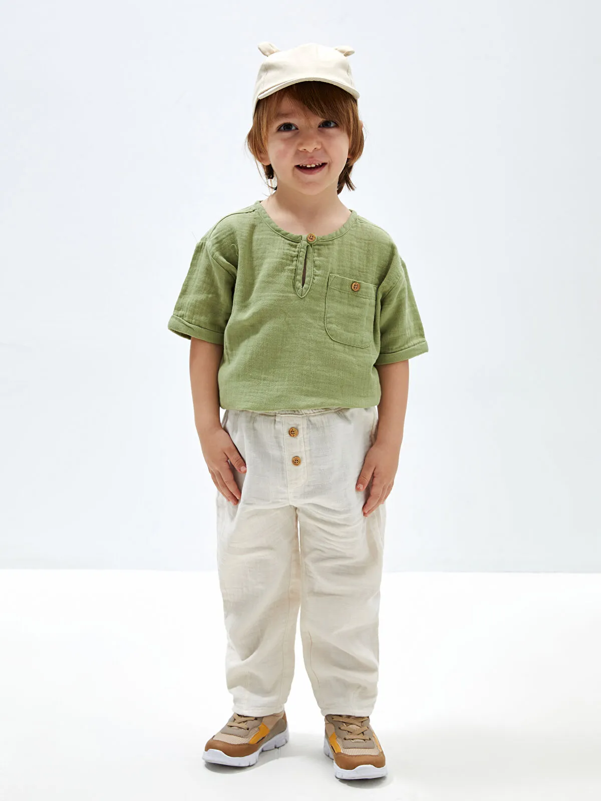 Tenue Lc Waikiki en lin 4-5 ans 104-110cm