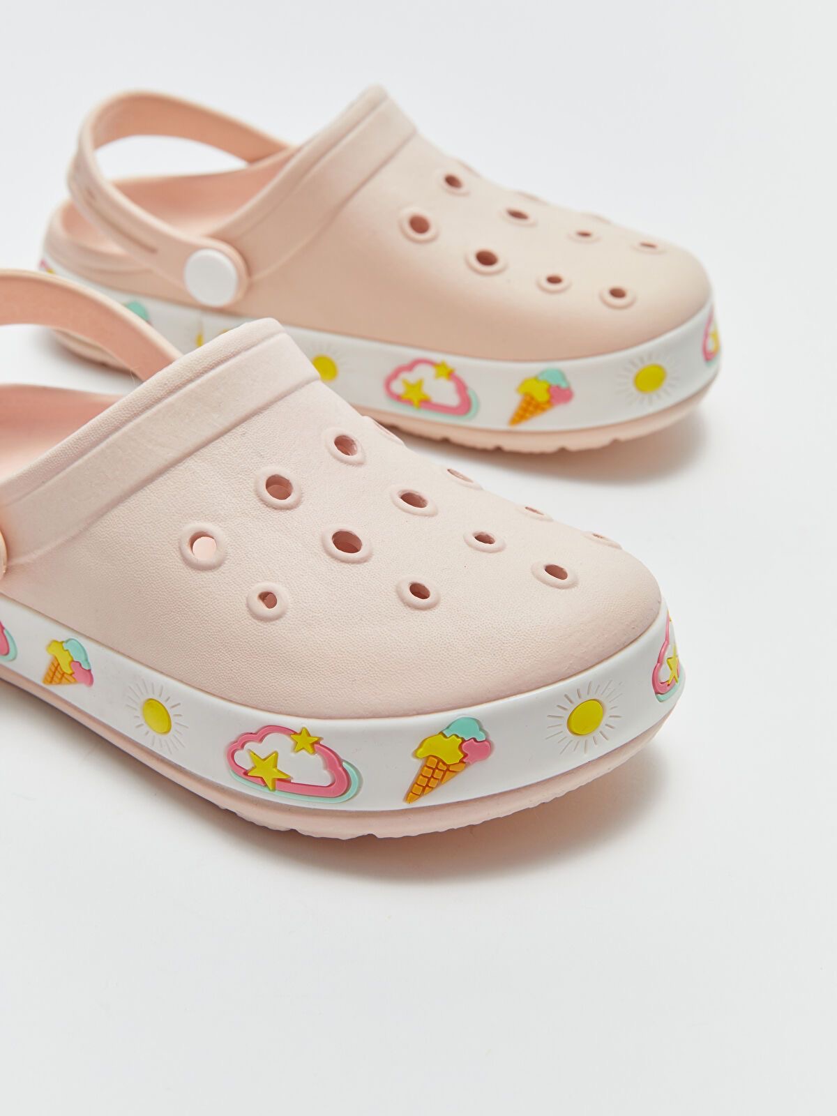 Crocs Lc Waikiki motifs glaces et étoiles pointure 28