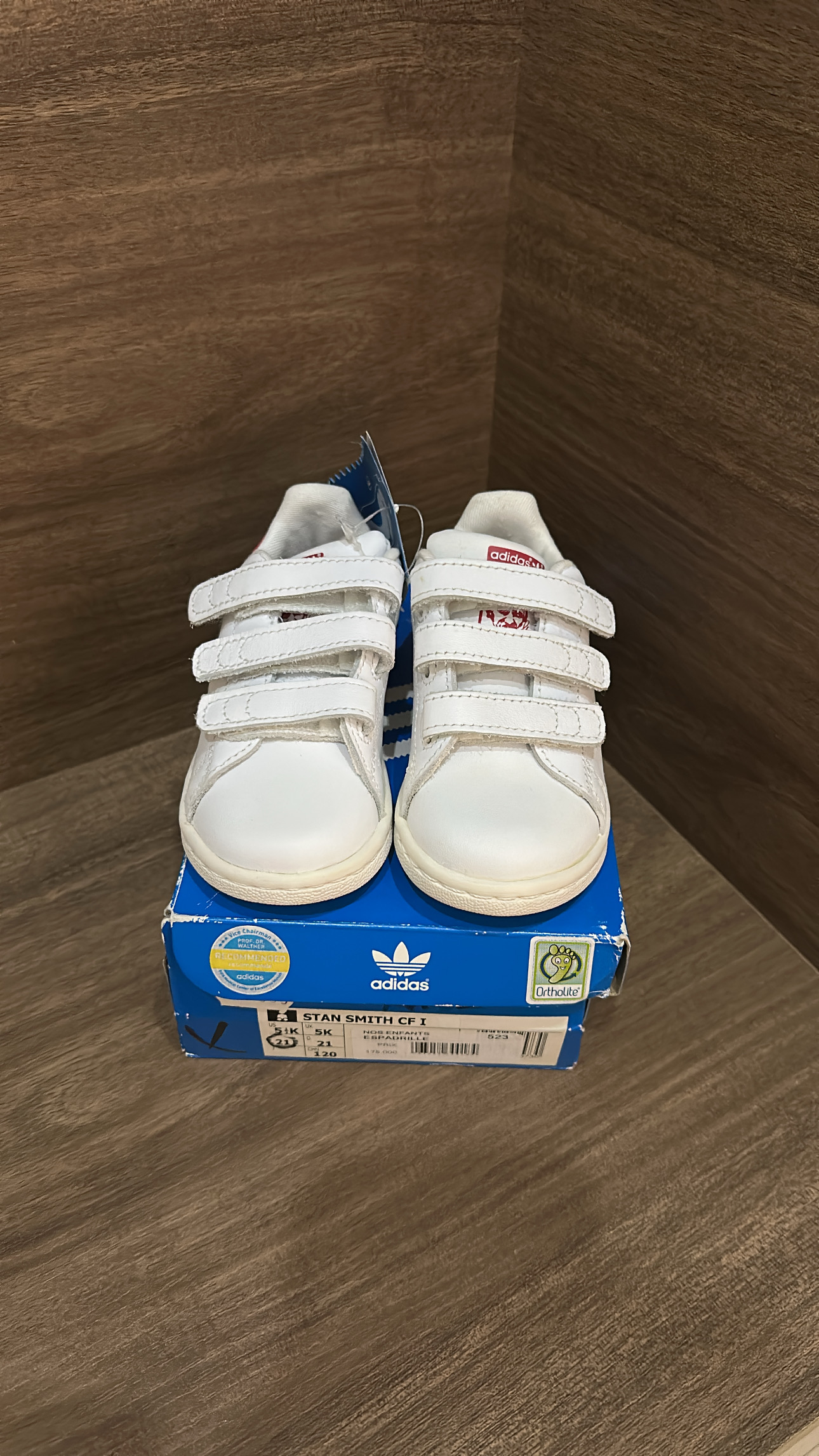 Adidas “stan smith”