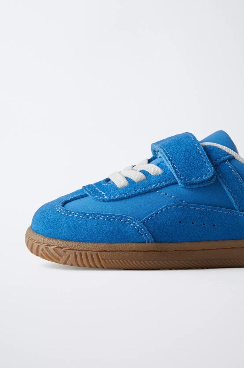 Baskets ZARA tennis rétro en cuir pointure 21
