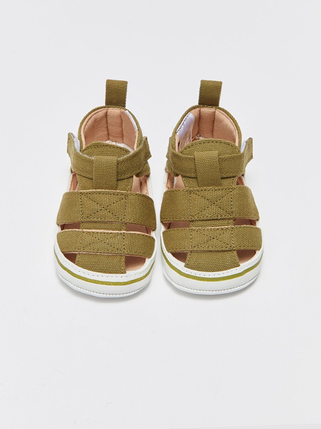 Sandales Lc Waikiki Baby pointure 21