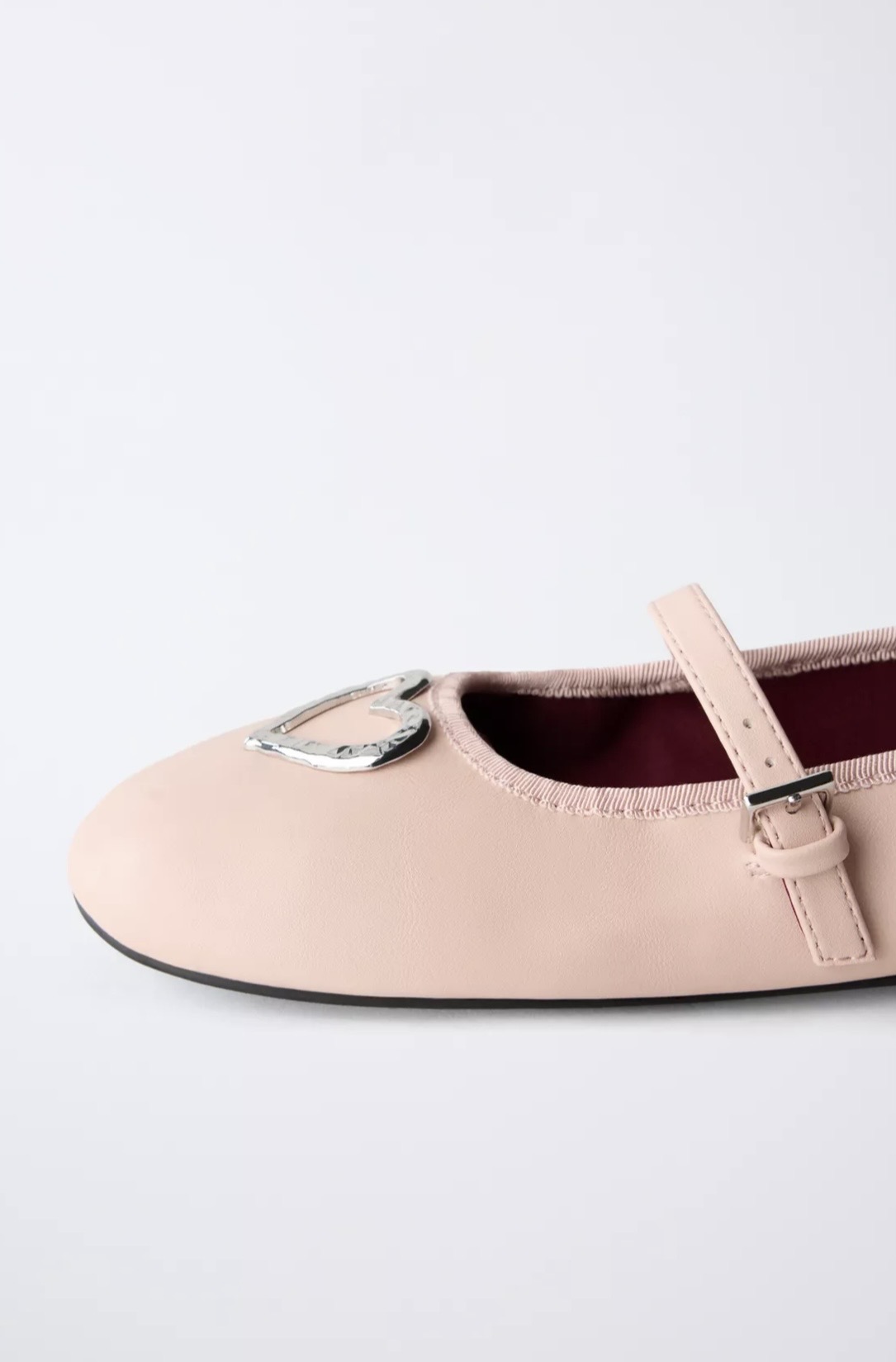 Ballerines ZARA à coeur pointure 34