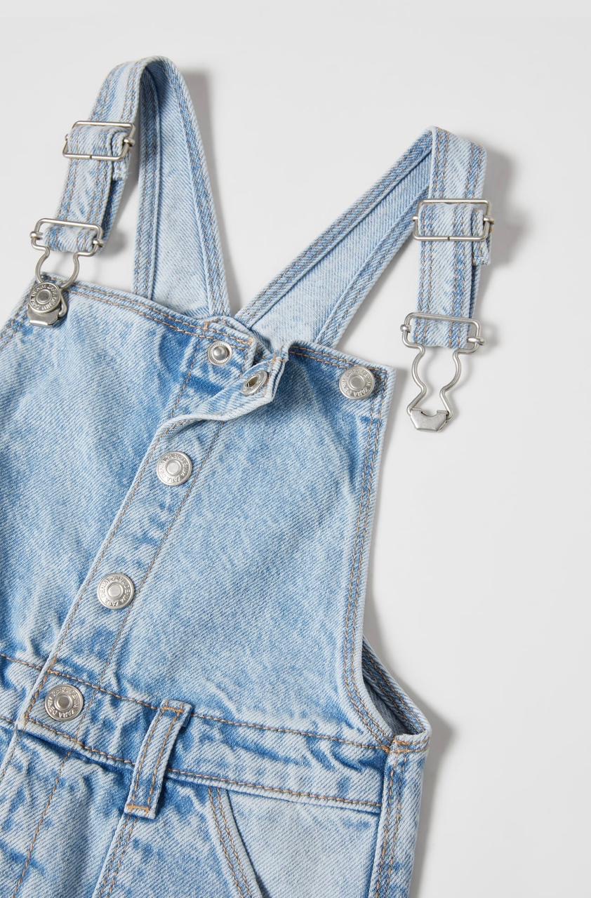 SALOPETTE SHORT ZARA EN JEAN denim 9-12 mois
