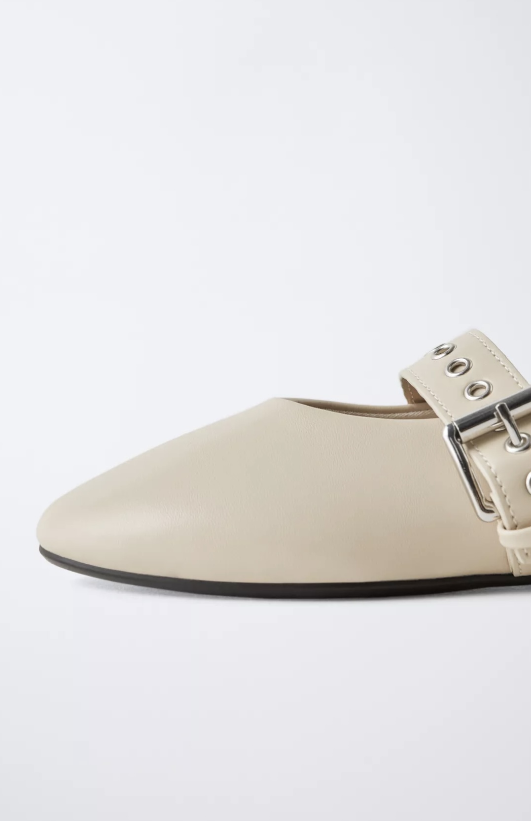 Ballerines ZARA à boucle pointure 30