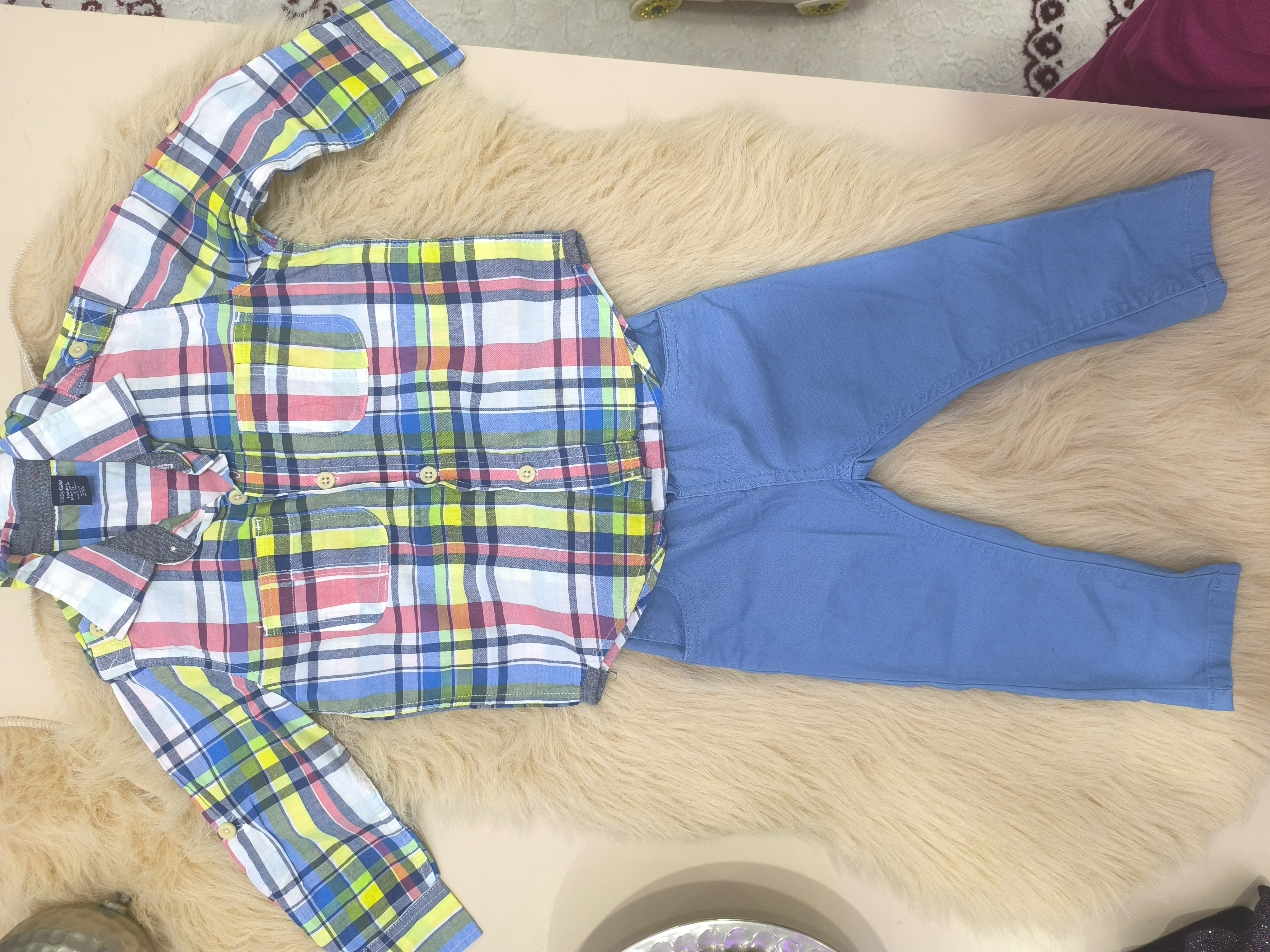 Pantalon et chemise