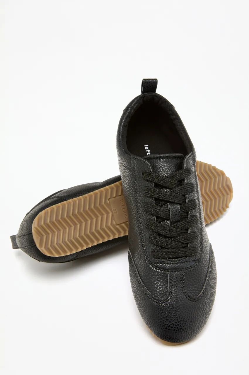 Baskets Lefties en noir pointure 37