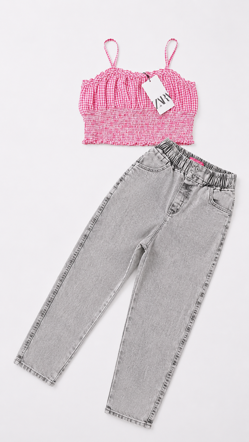 Tenue Aid 13-14 ans haut ZARA pantalon made in Turkey