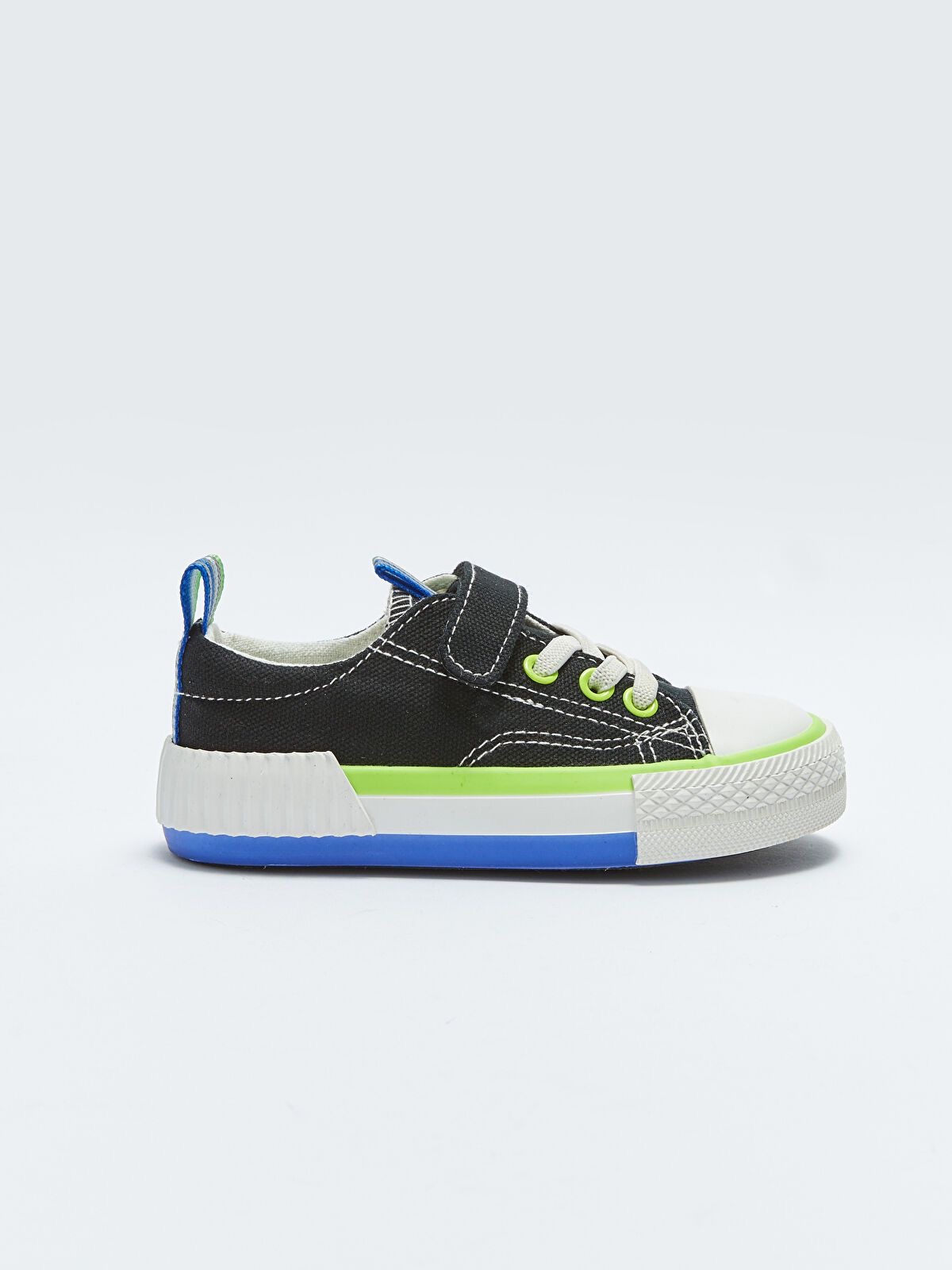 Baskets Lc Waikiki style converse pointure 25