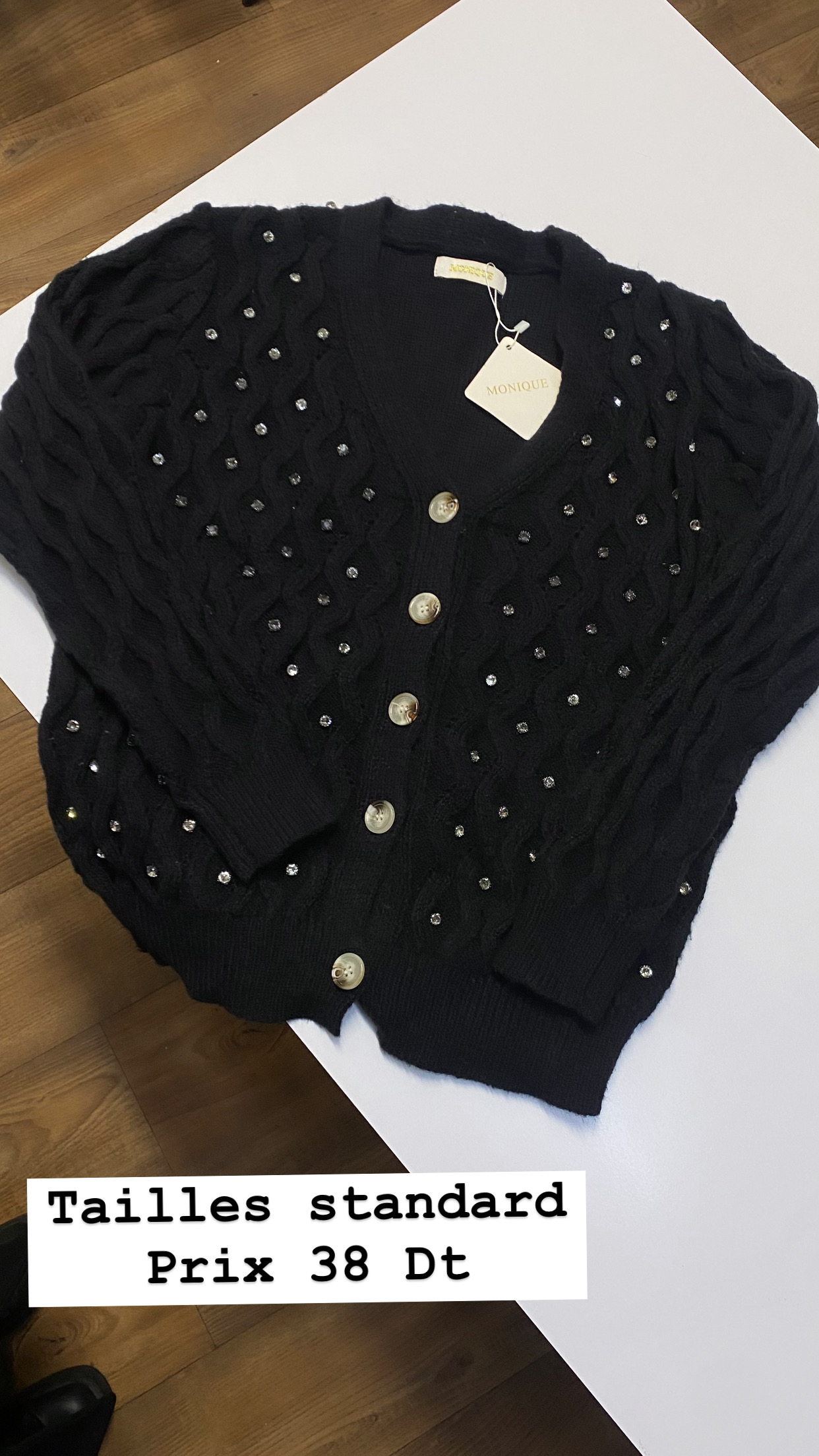 Gilet noir à stras taille standard importé