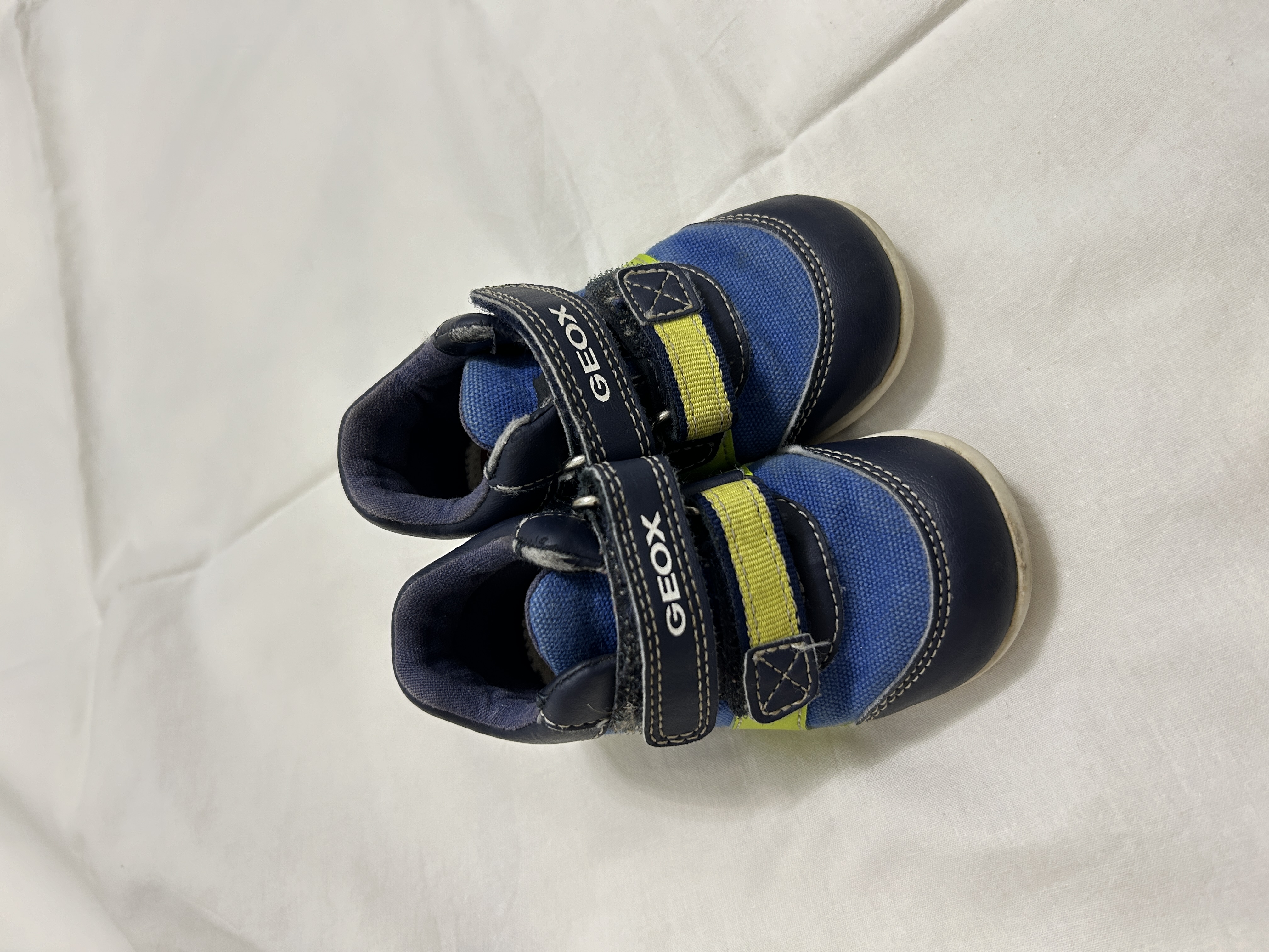 Baby shoes