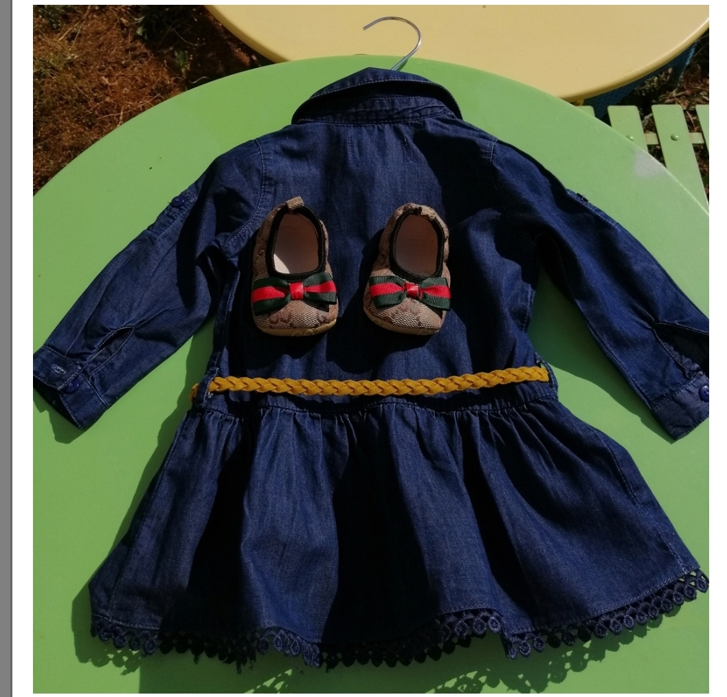 6 mois superbe robe jean avec ceinture