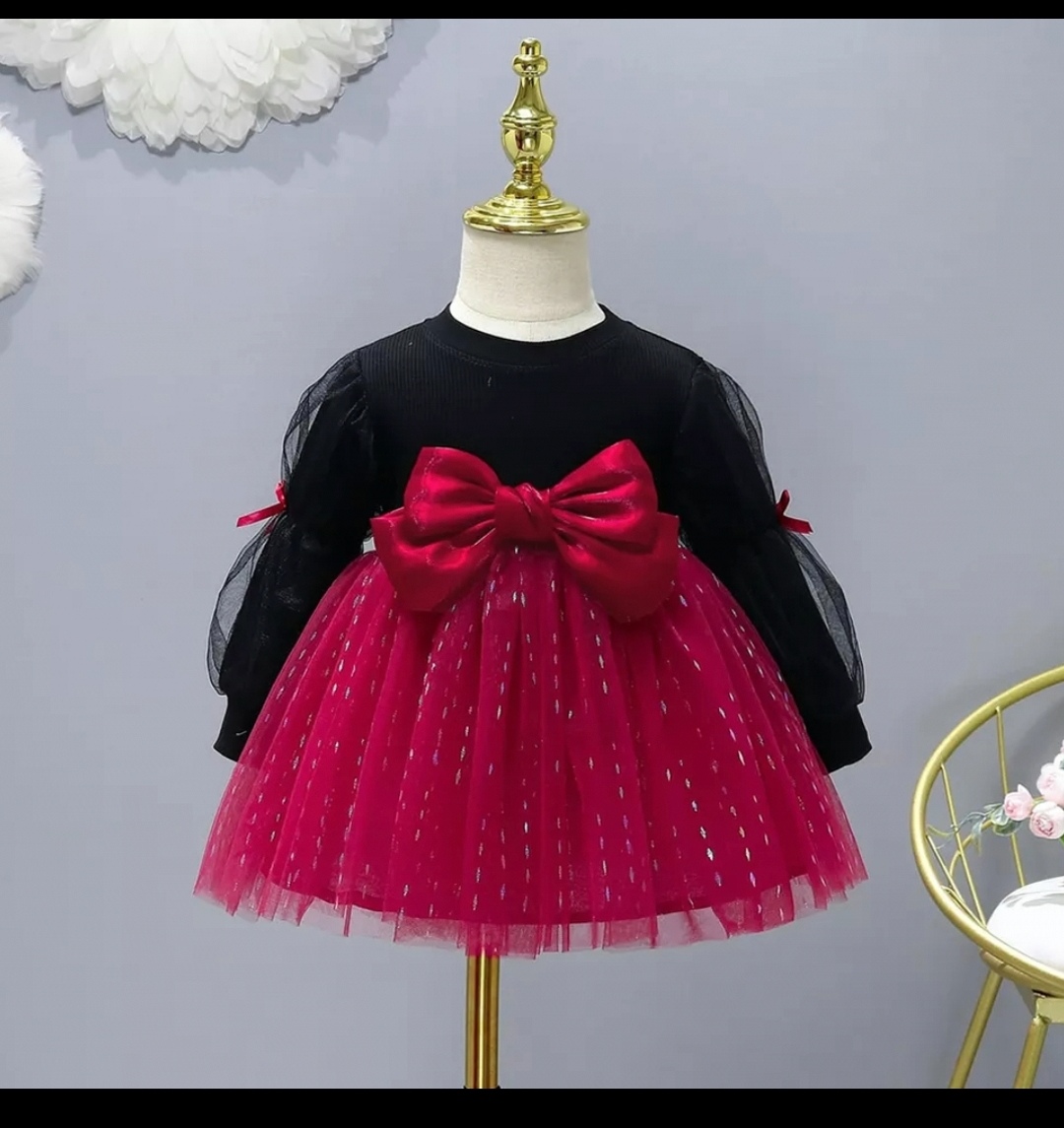 Superbe robe 6 mois