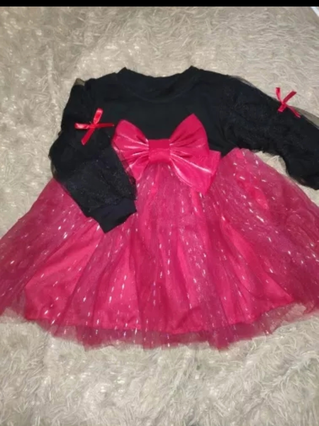Superbe robe 6 mois