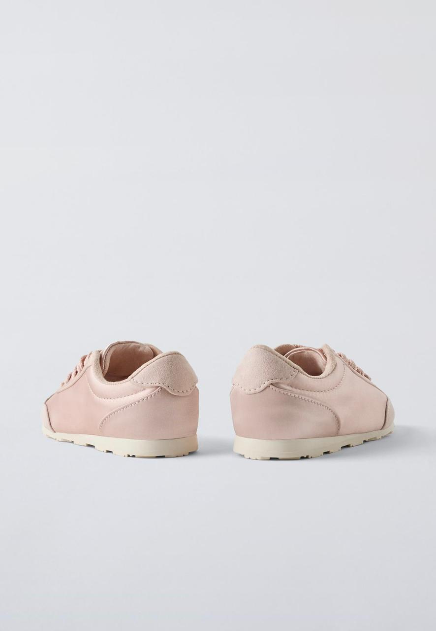 Baskets ZARA en satin pointure 33