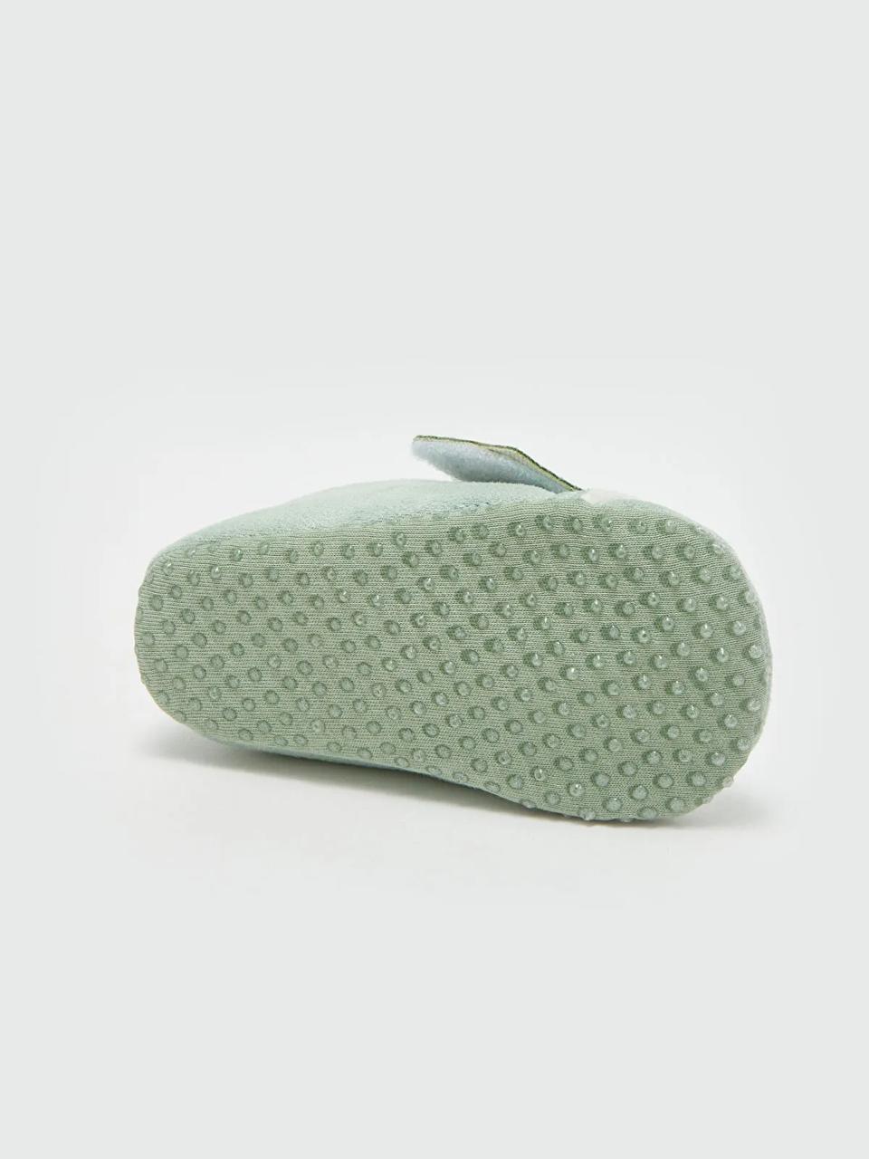 Chaussures Lc Waikiki montantes doublées pointure 18