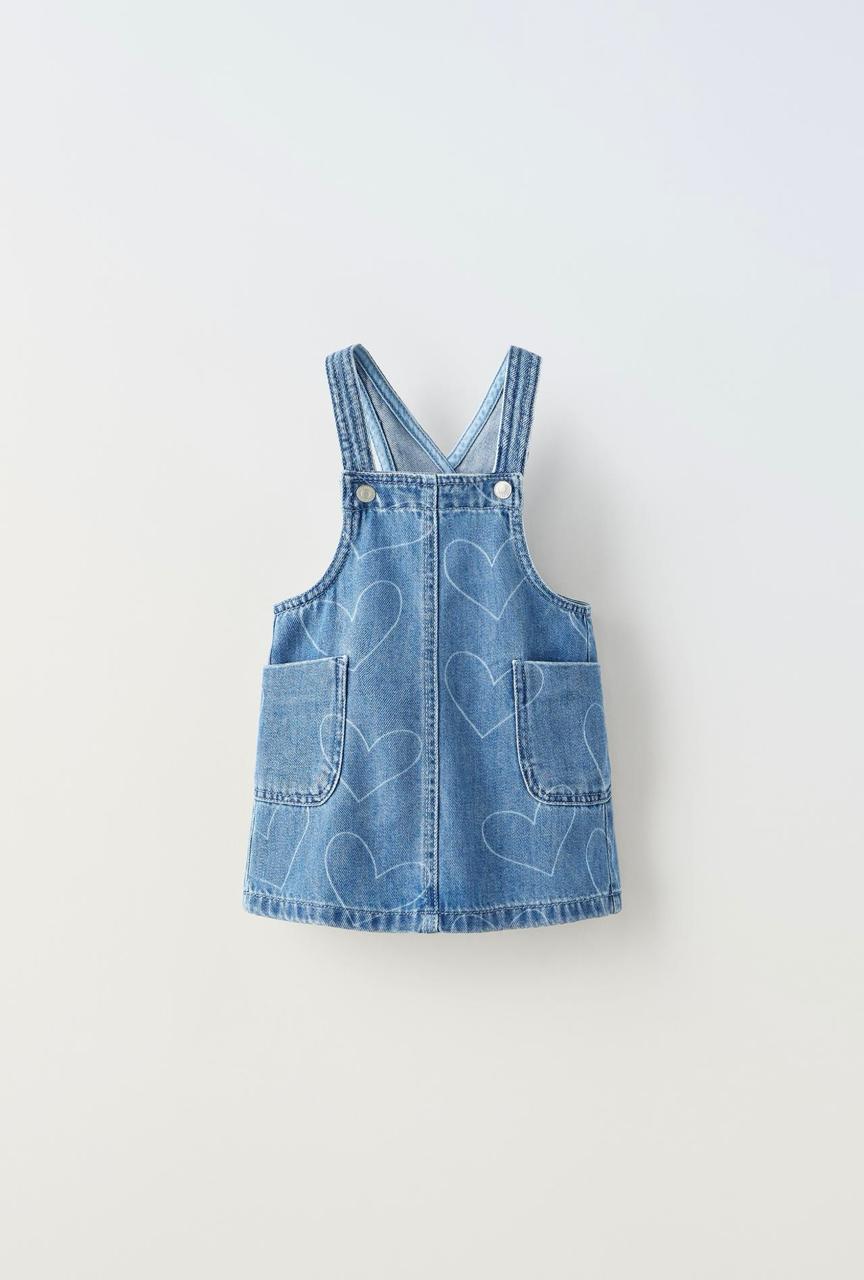 Robe salopette ZARA en jean à cœurs 6 ans