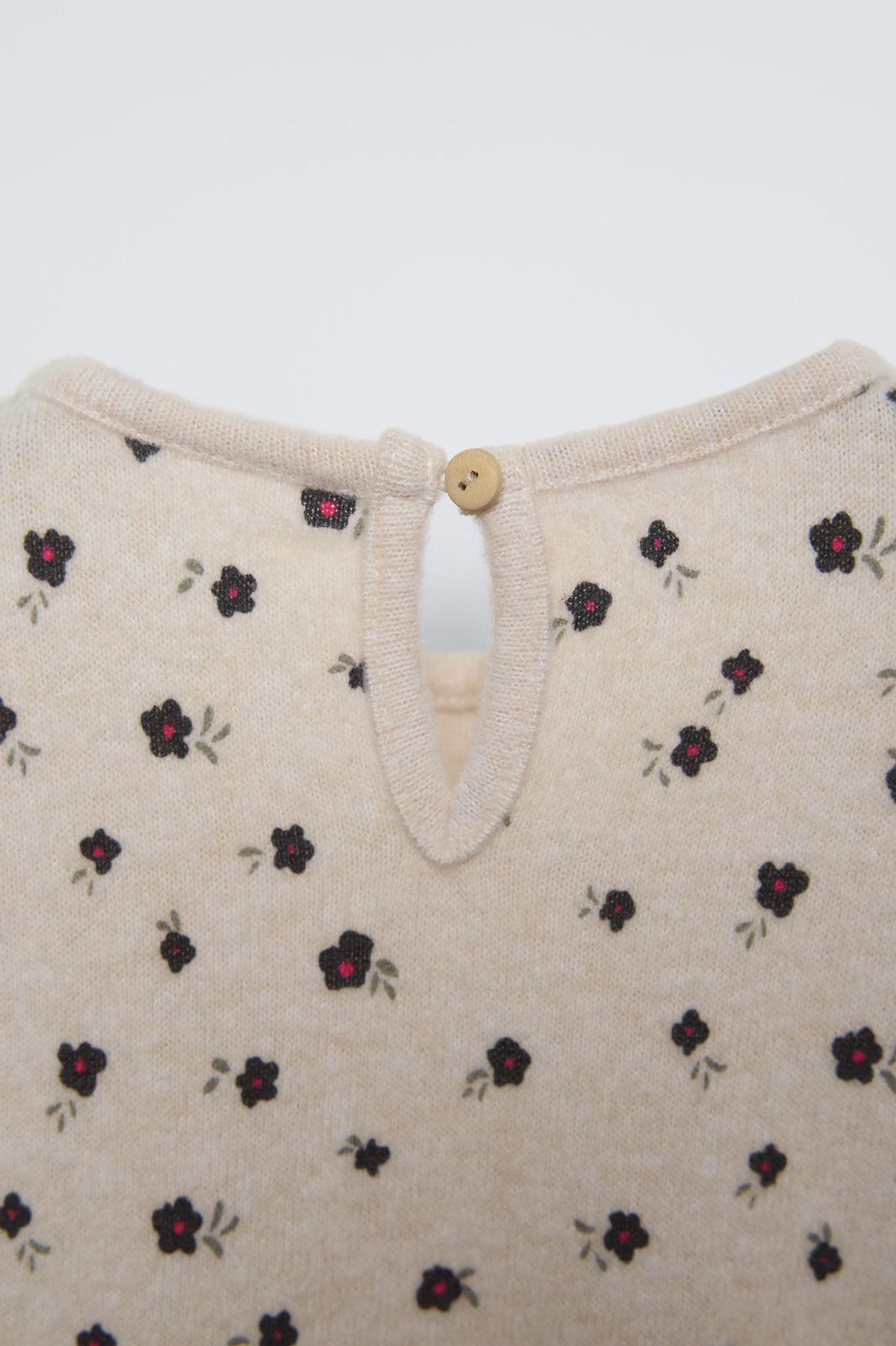 Robe ZARA soft touch à volant 3 ans 98cm