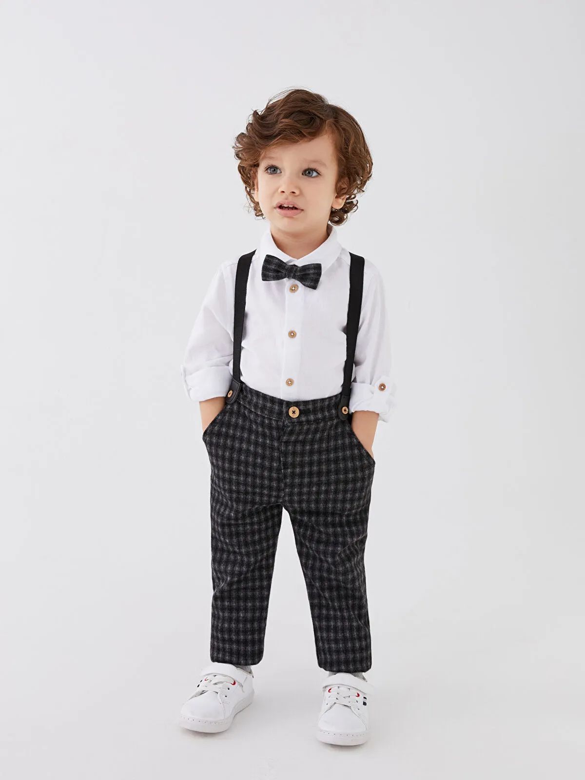 Costume tenue Aid Lc Waikiki 4-5 ans 104-110cm