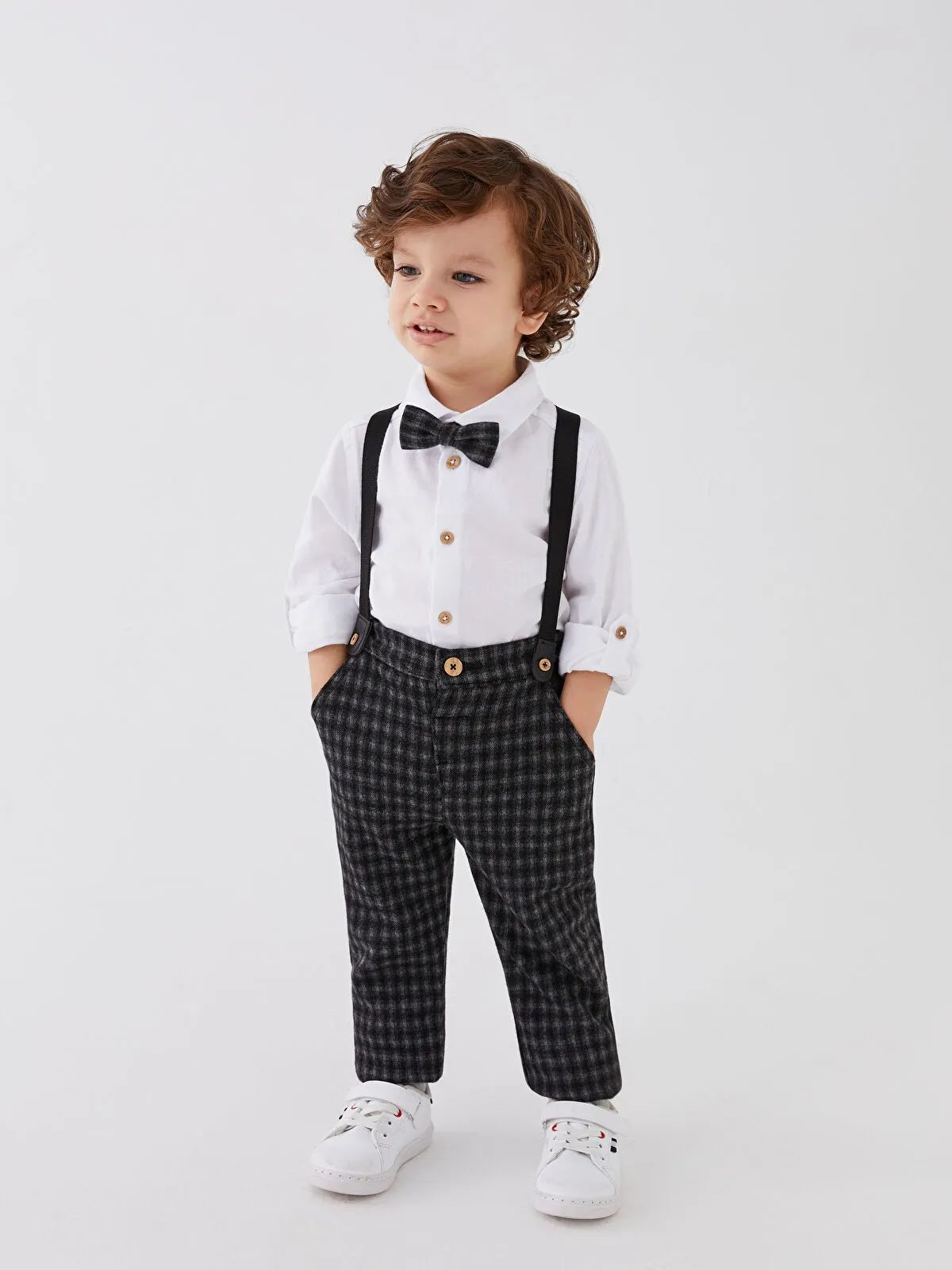 Costume tenue Aid Lc Waikiki 4-5 ans 104-110cm