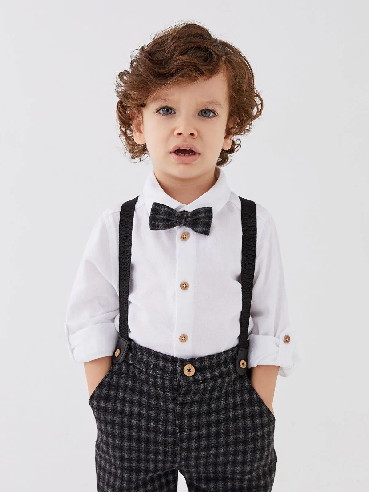 Costume tenue Aid Lc Waikiki 4-5 ans 104-110cm