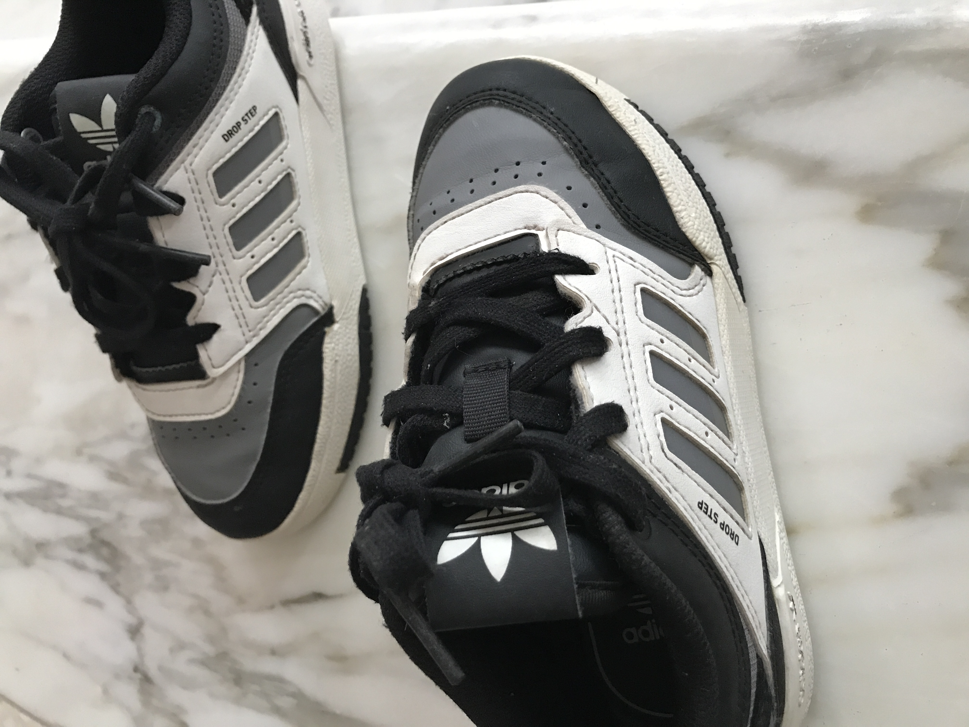 Basket adidas