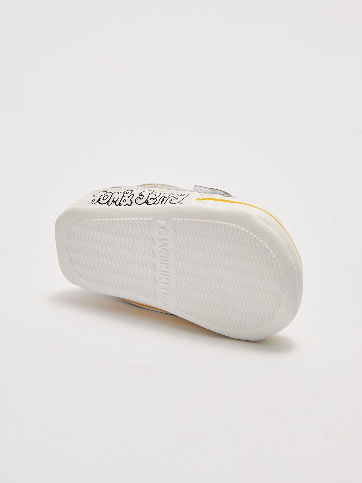 Chaussures lc Waikiki Tom & Jerry pointure 16 (0-3 mois)