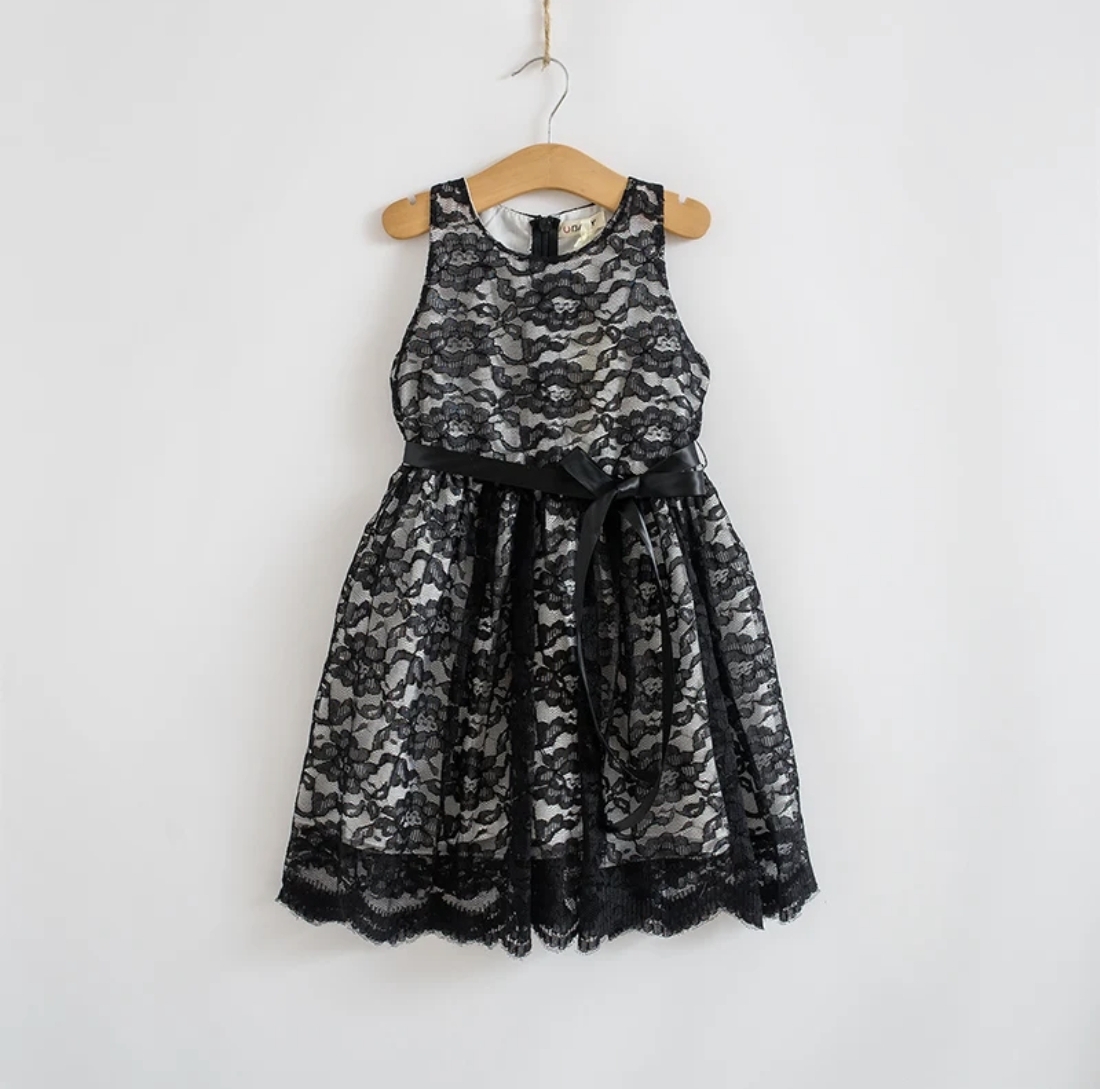 8 ans superbe robe