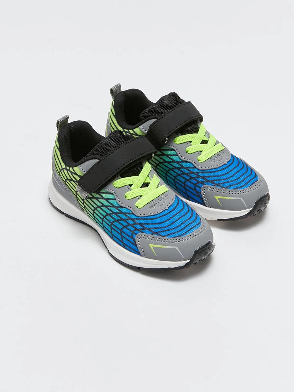Baskets Lc Waikiki fluo pointure 22