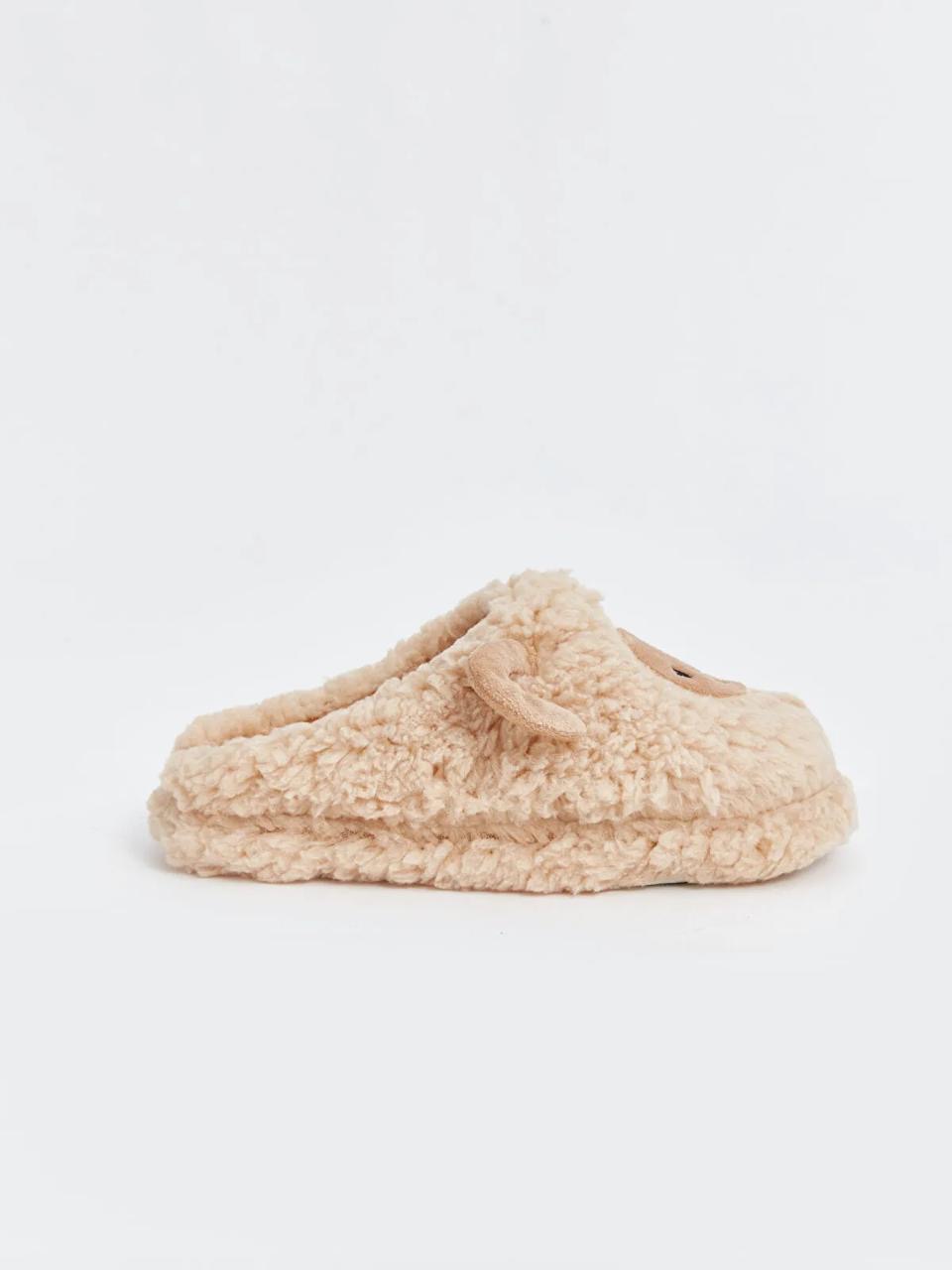 Pantoufles Lc Waikiki à peluche pointure 35-36