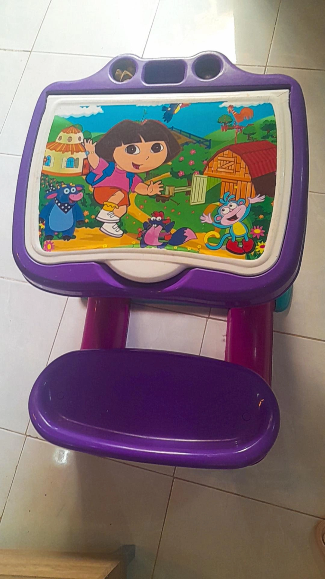 Bureau plastique