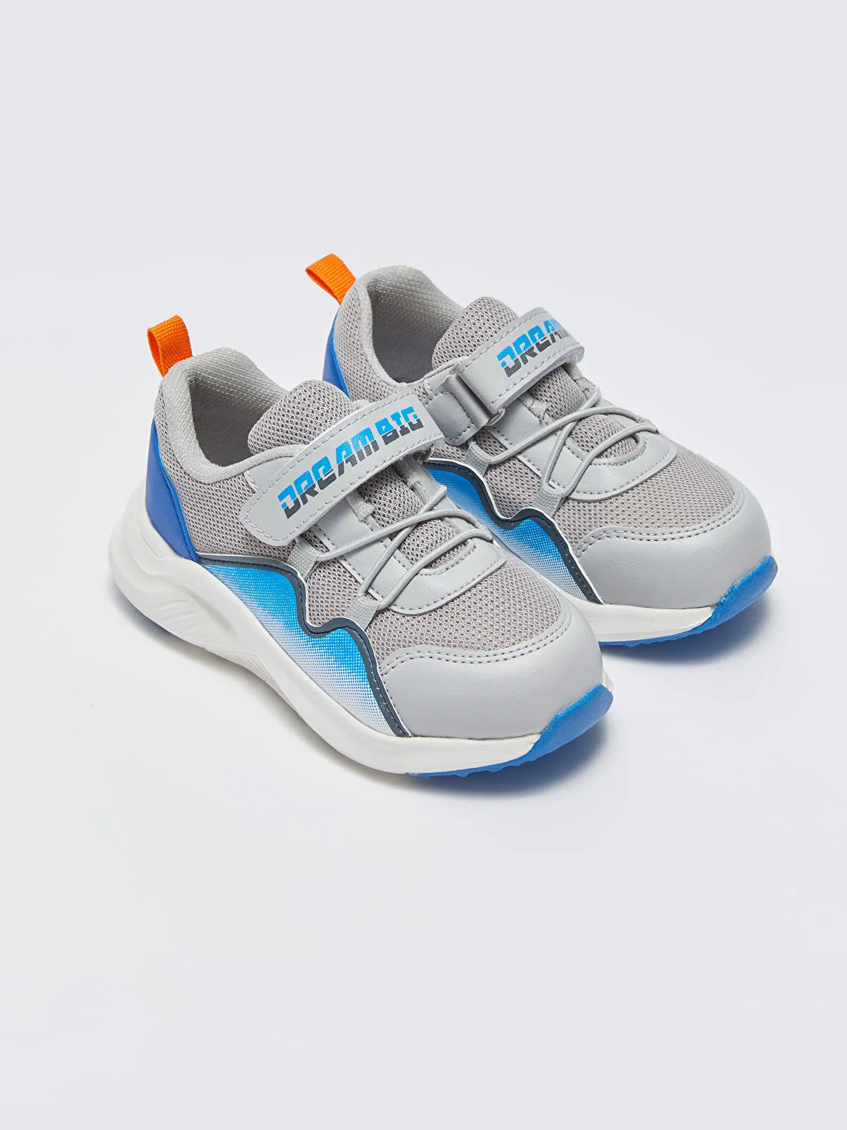 Baskets Lc Waikiki boys Pointure 26