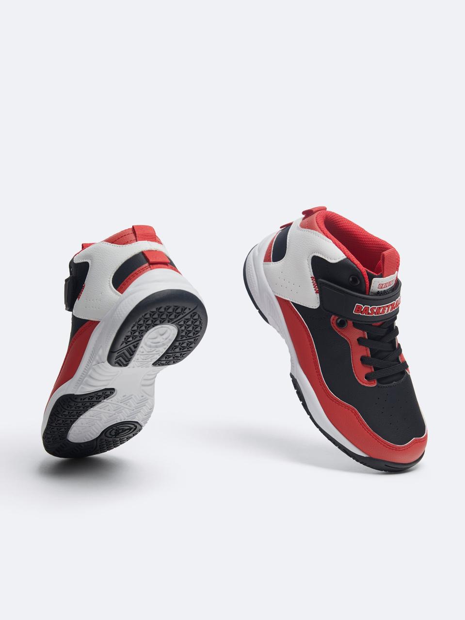 Baskets montantes Lefties basketball pointure 28