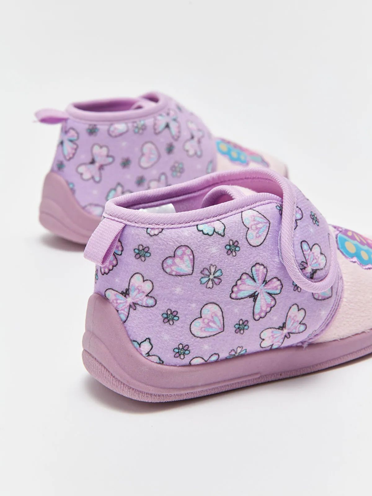 Pantoufles Lc Waikiki papillon pointure 31