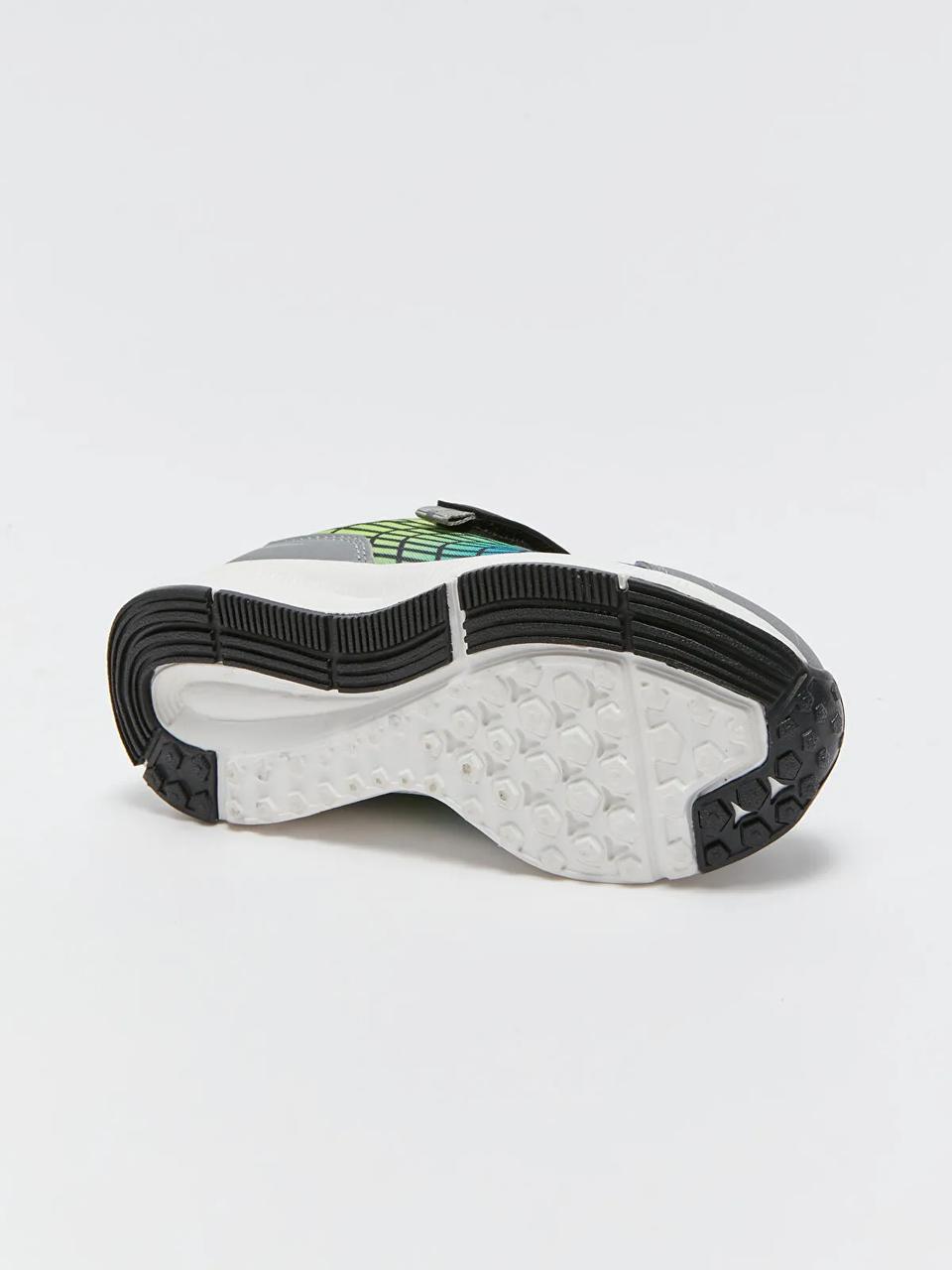 Baskets Lc Waikiki fluo pointure 25