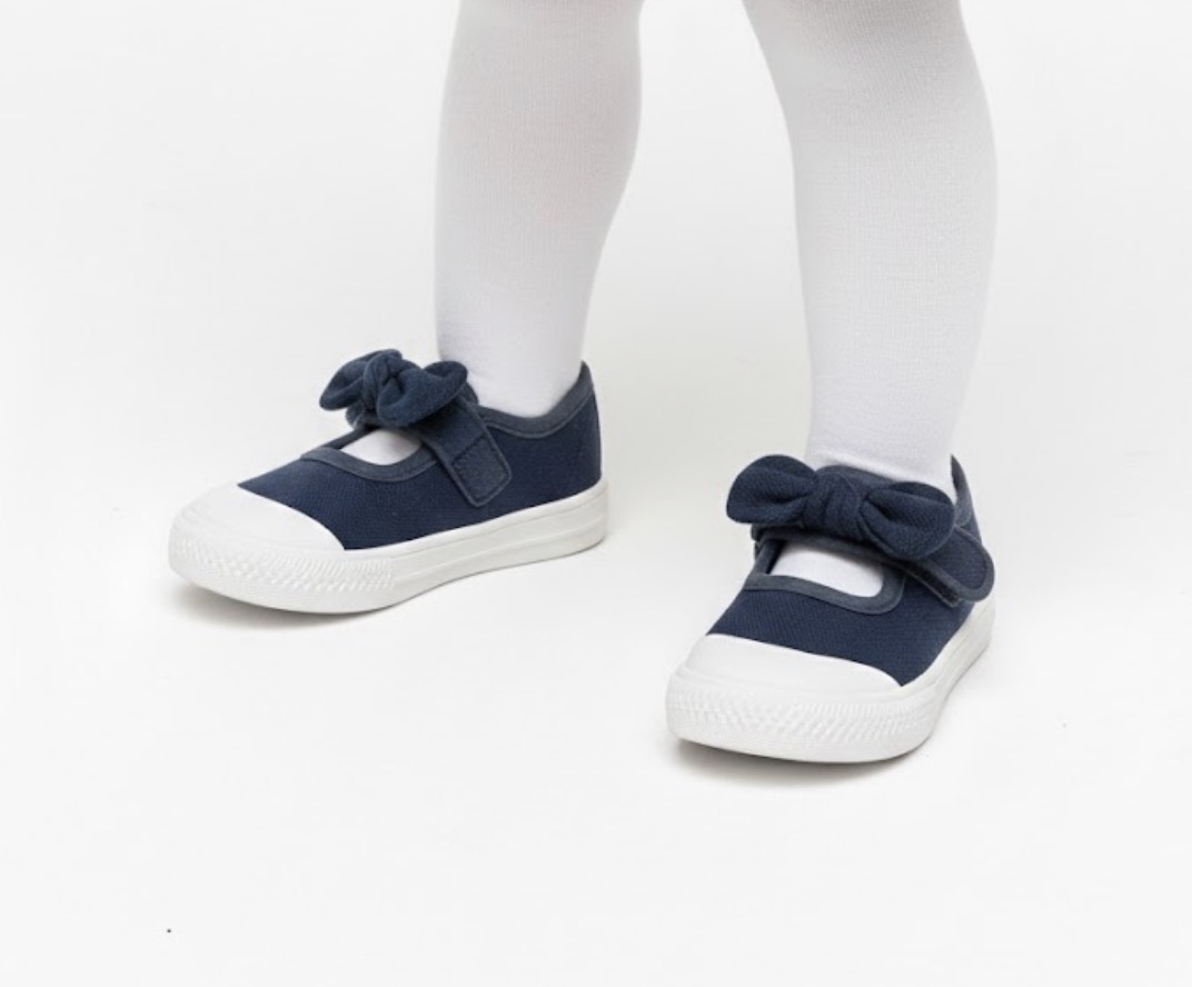 Sneakers Lefties à noeud pointure 19