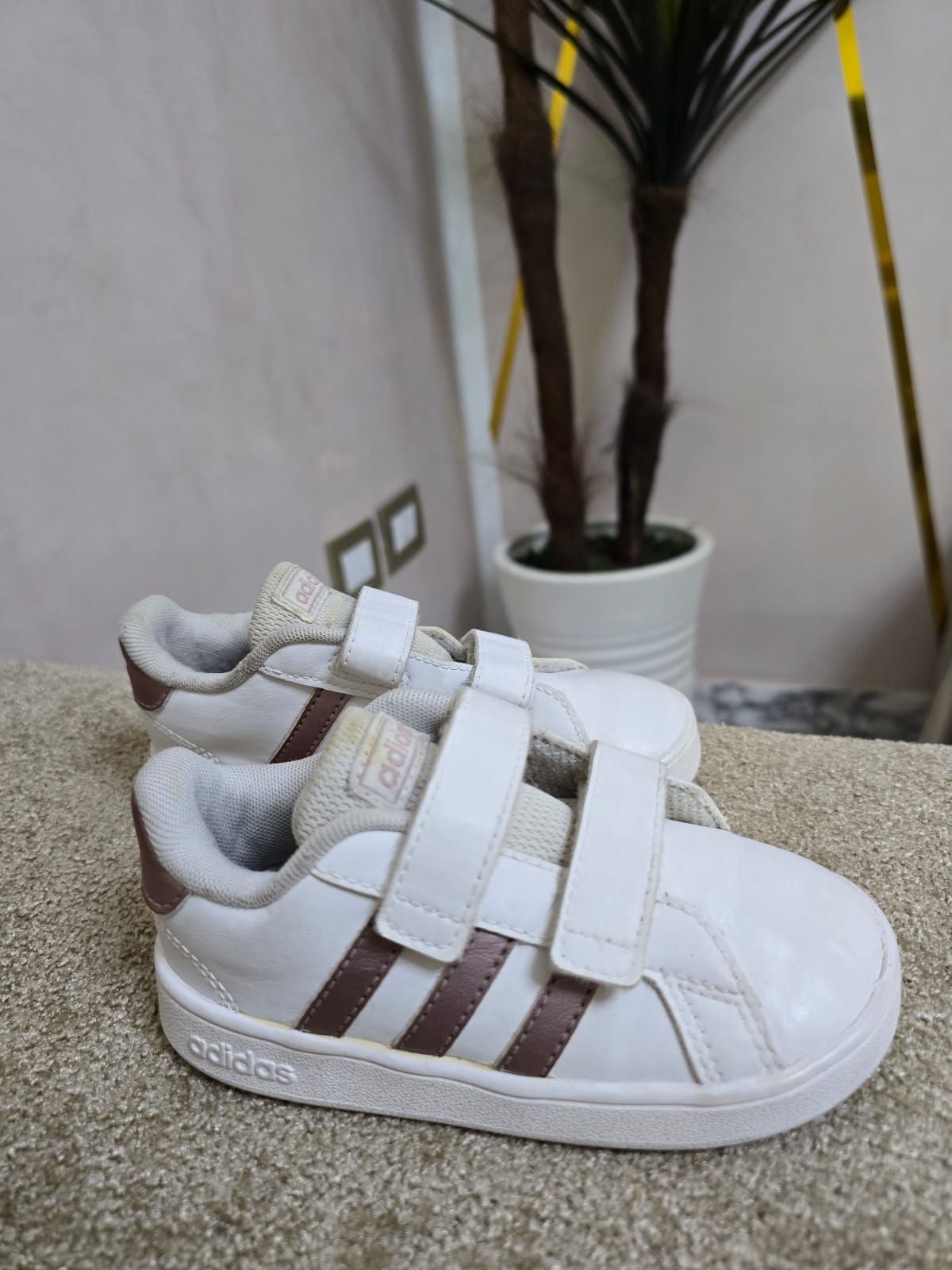 Basket Adidas pointure 25