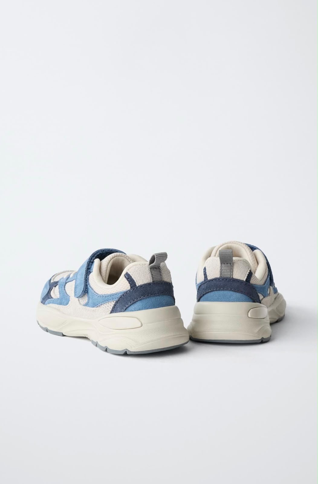 Baskets Bimatière En Cuir Bleu Avec Semelle Confort Zara