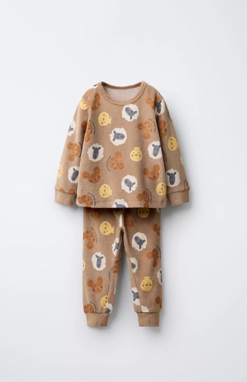 Pyjama Deux Pièces En Velours Imprimé Animaux Marron Zara