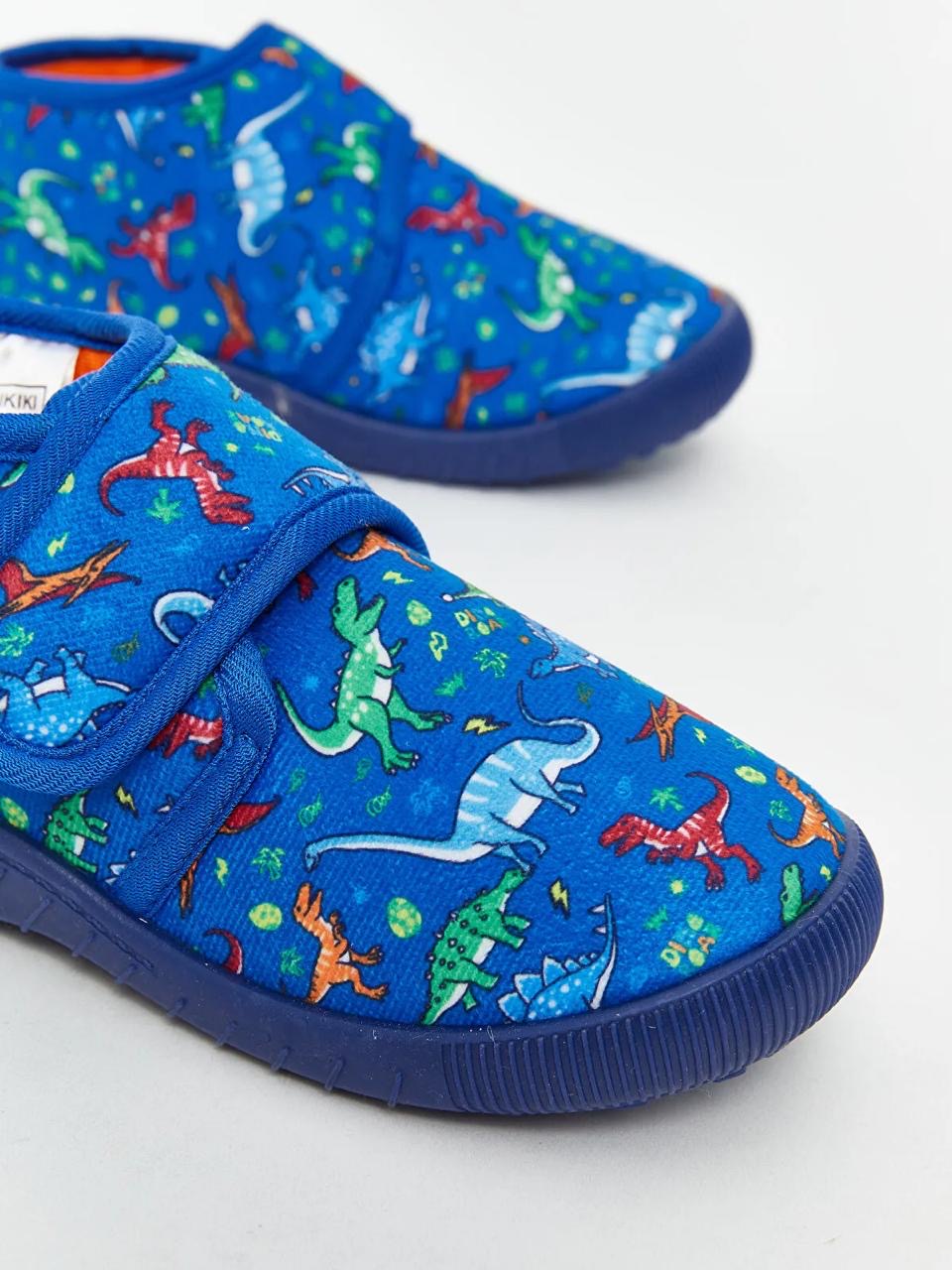 Pantoufles Chaussons Souples Imprimé Dinosaures À Scratch LC Waikiki pointure 23-24