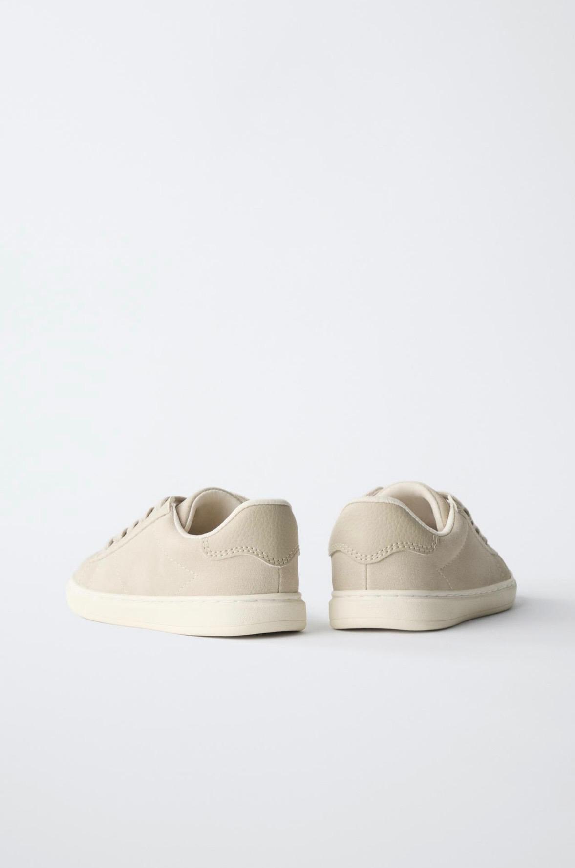 Baskets Souples En Suédine À Lacets Et Zip Zara pointure 28