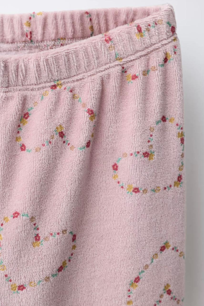 Pyjama Deux Pièces En Velours Poche Cœur Et Imprimé Fleuri Zara
